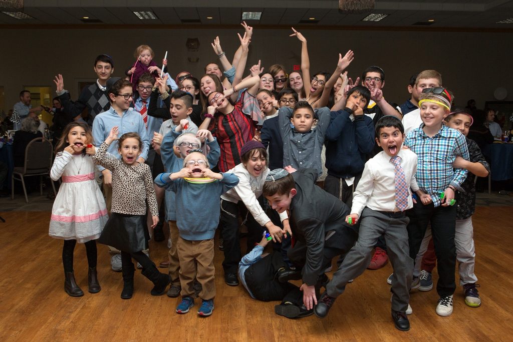 group picture of children at a bar mitzvah
